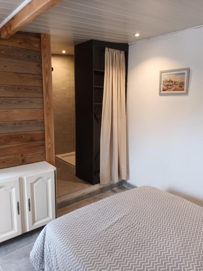 Chalet Banane Devant Piscine, A 6Km Du Festival De Piano De La Roque D'Antheron Rognes Zewnętrze zdjęcie