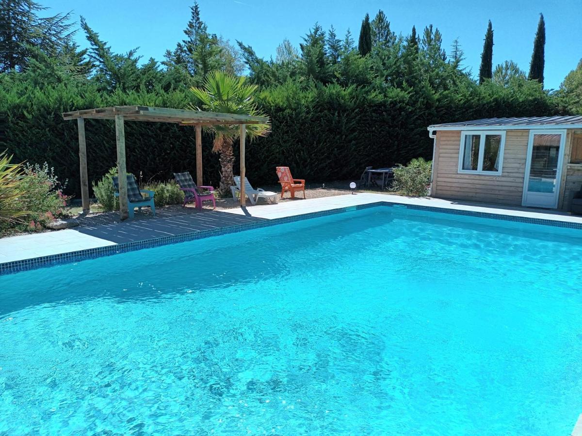 Chalet Banane Devant Piscine, A 6Km Du Festival De Piano De La Roque D'Antheron Rognes Zewnętrze zdjęcie
